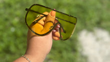 Load image into Gallery viewer, BeBe
