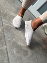 Load image into Gallery viewer, Beach Shoe
